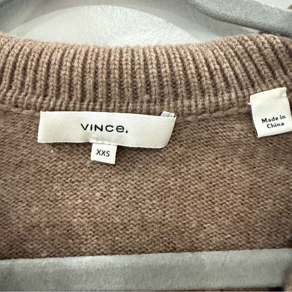 Vince Sweater Raglan Sleeve Polo Collar V-Neck in Chestnut Brown - Picture 6 of 9